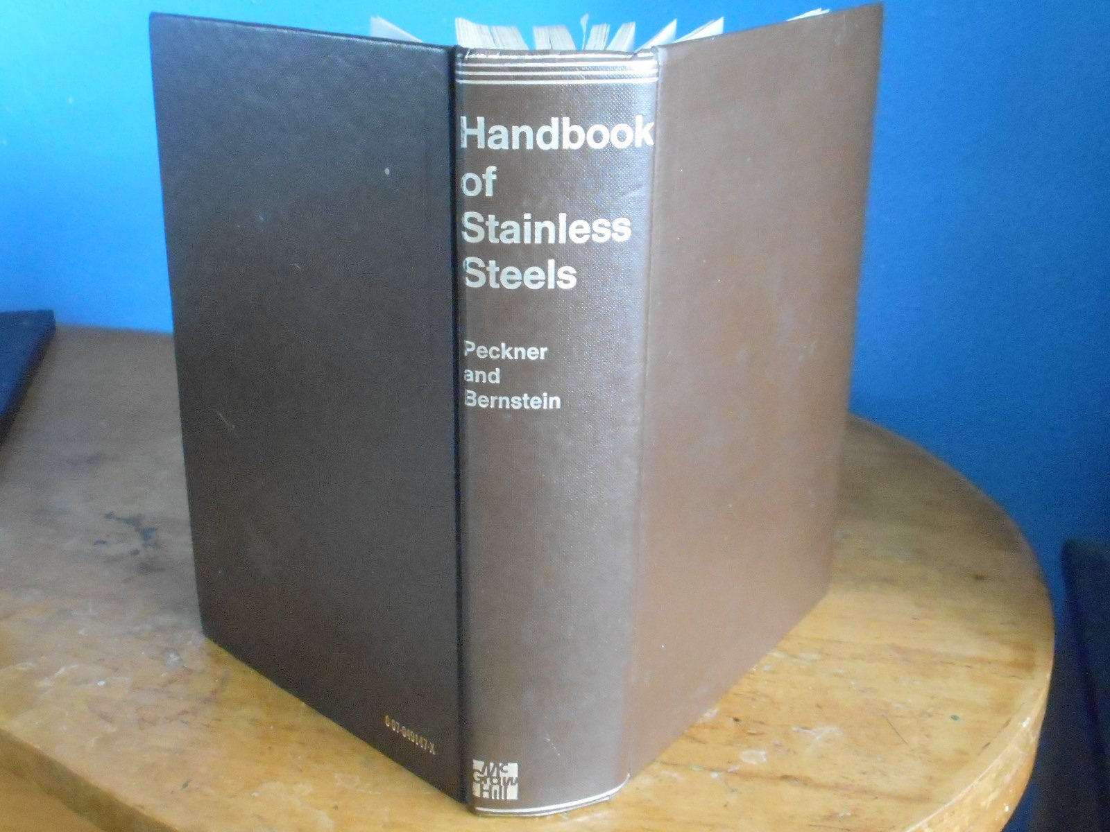 Handbook of Stainless Steels,Used