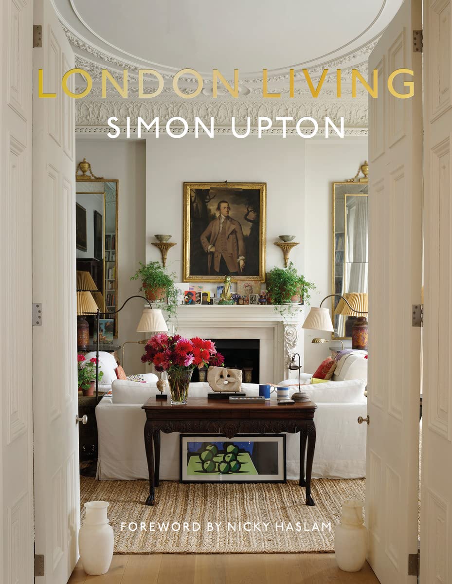London Living: Town And Country,Used