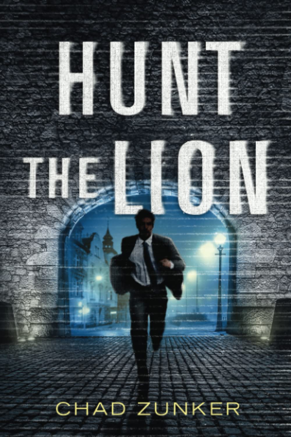Hunt the Lion (Sam Callahan, 3),Used