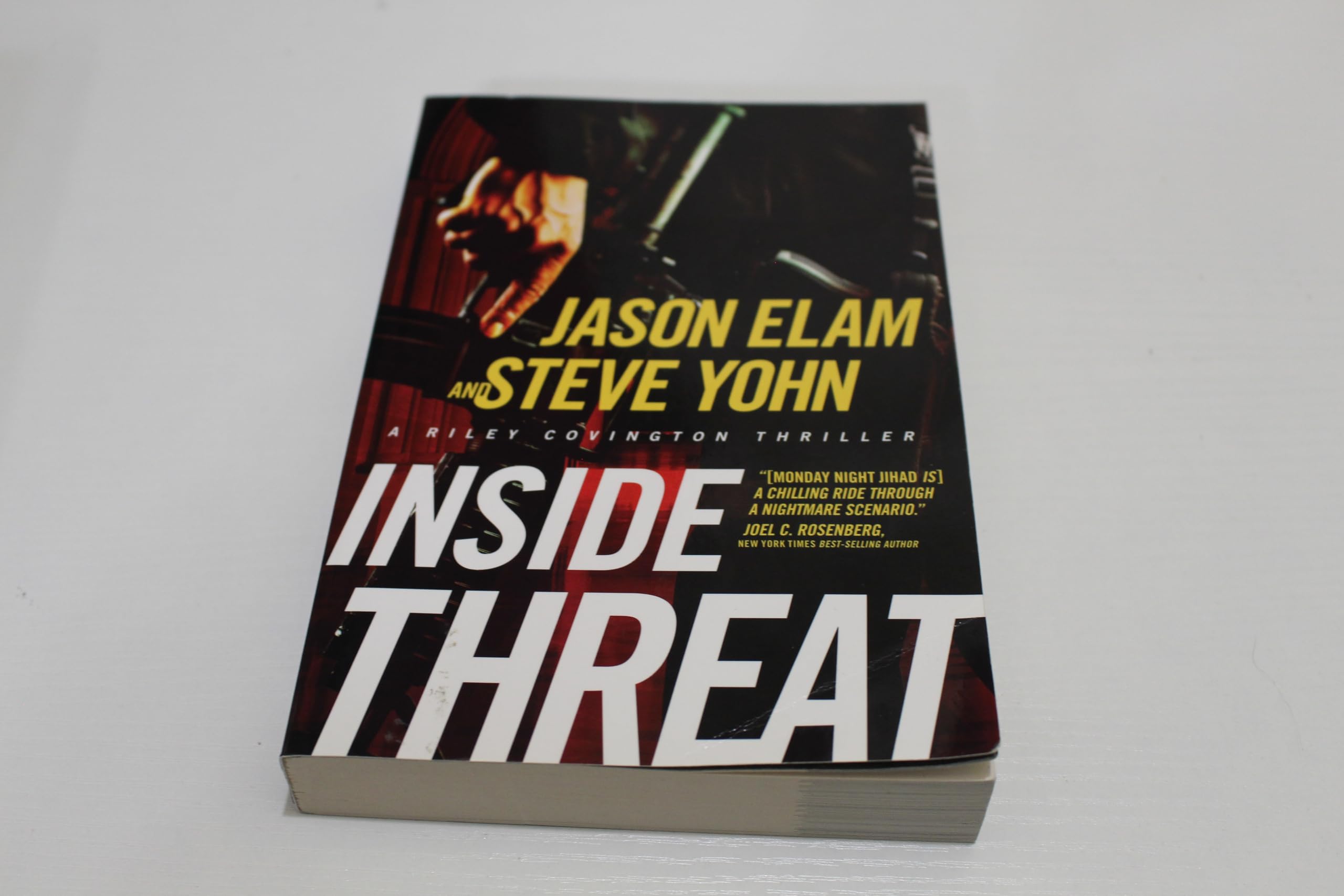 Inside Threat (A Riley Covington Thriller),Used