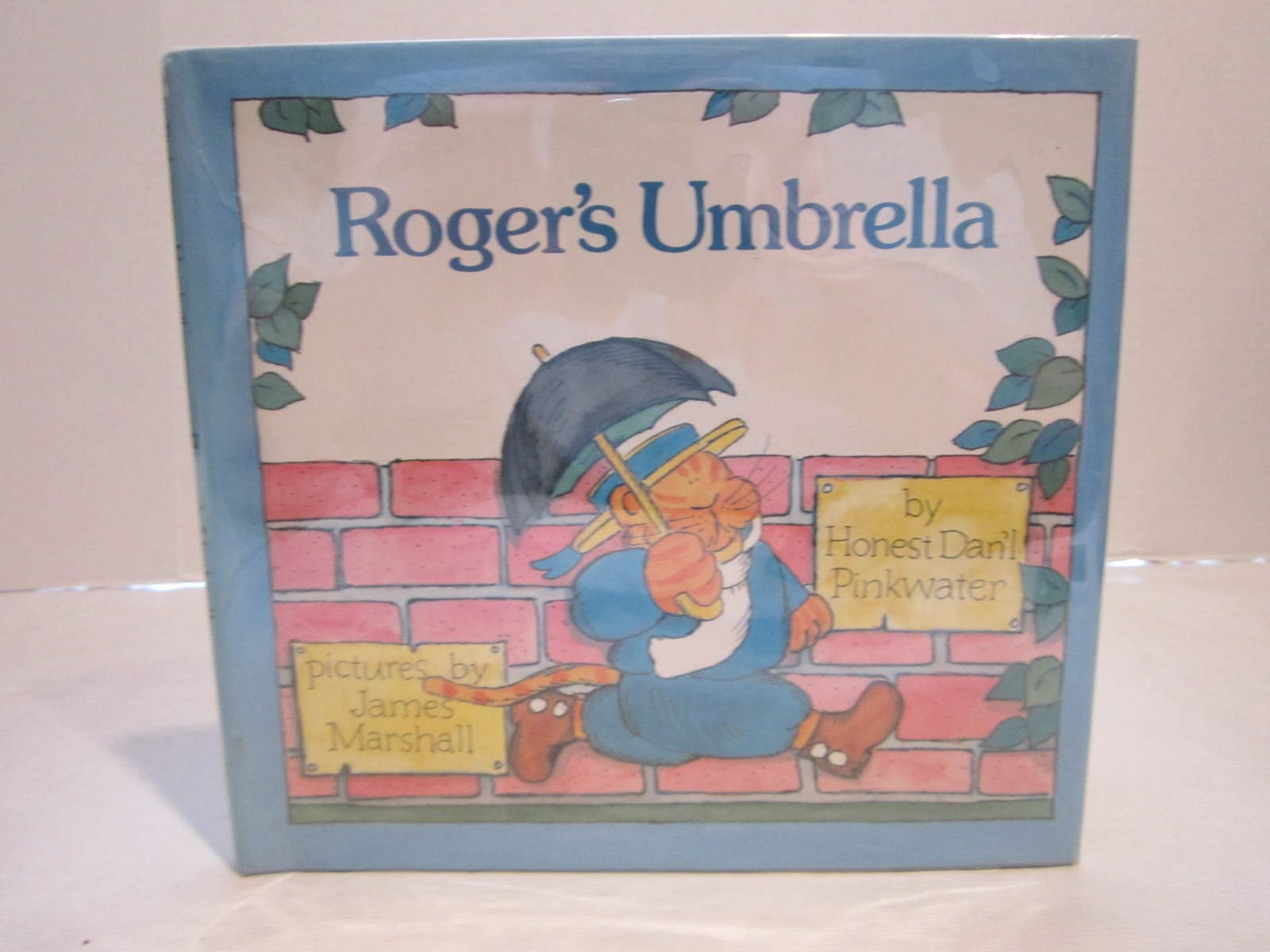 Roger's Umbrella,Used