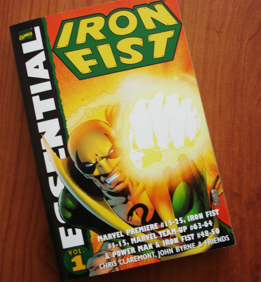 Essential Iron Fist, Vol. 1 (Marvel Essentials),Used
