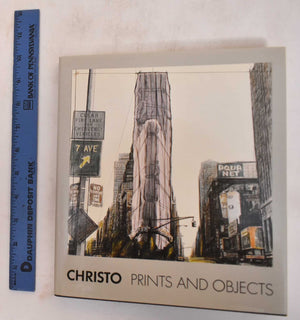 Christo Prints And Objects, 19631987: A Catalogue Raisonne (English And German Edition)-used