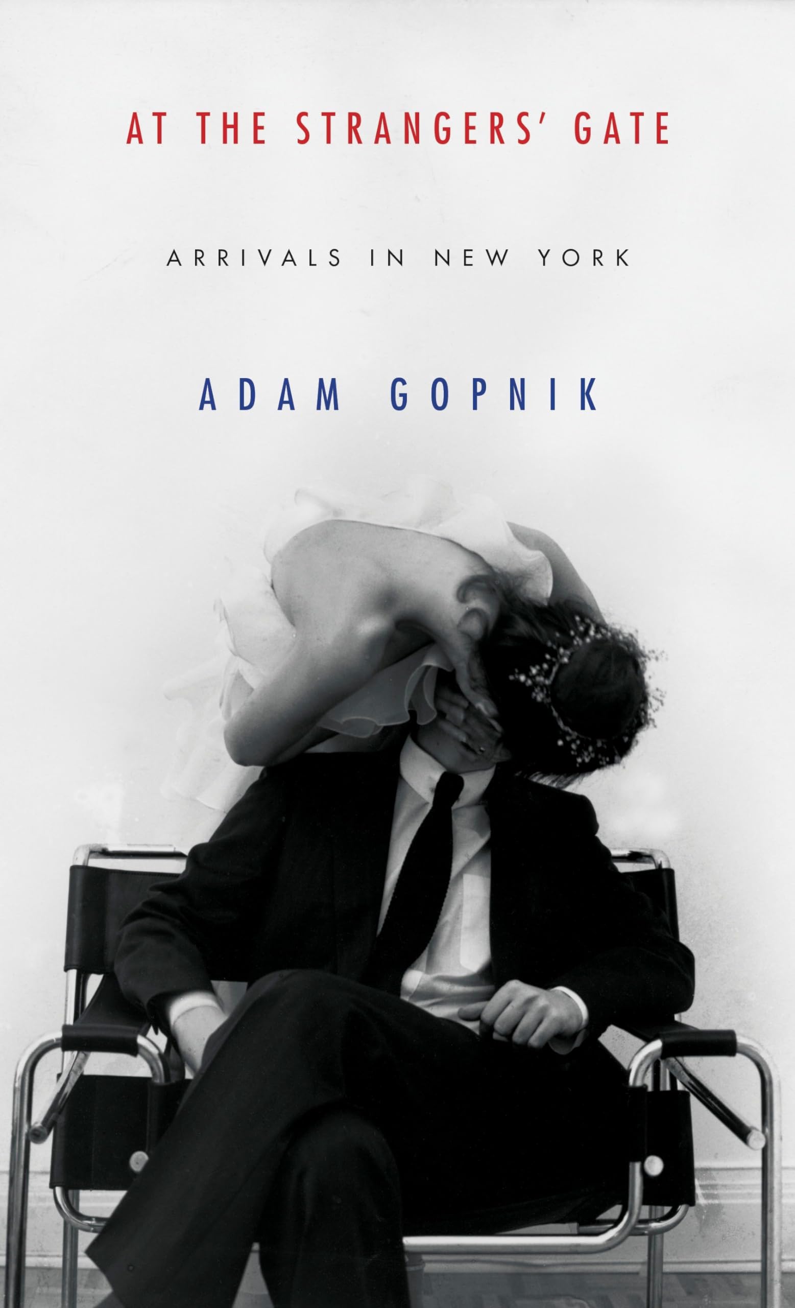 At the Strangers' Gate: Arrivals in New York,Used