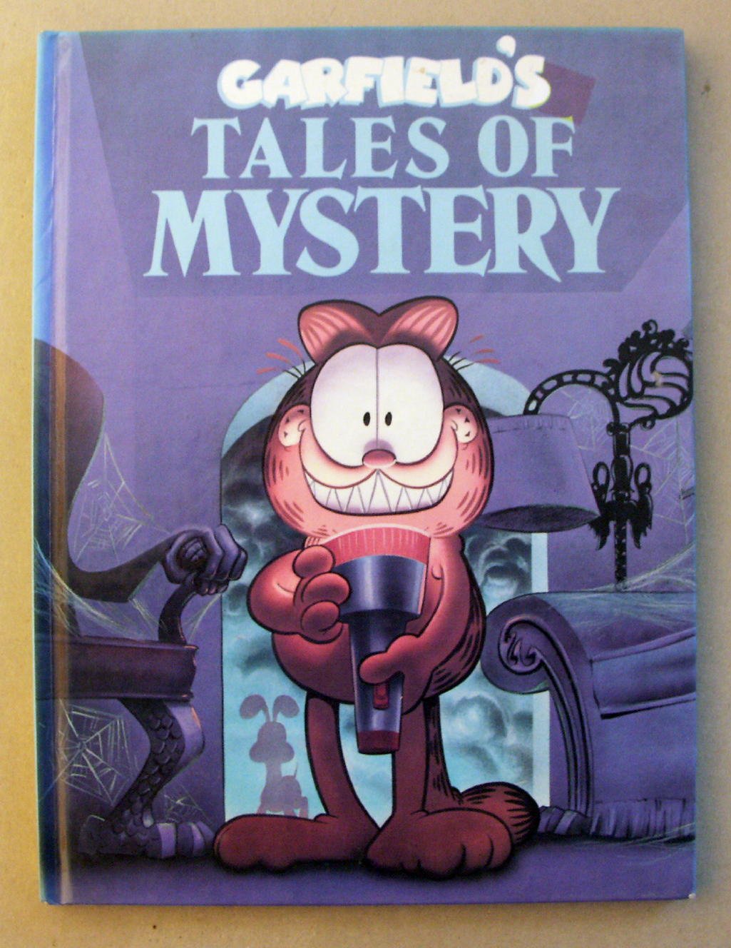 Garfield's Tales of Mystery,Used