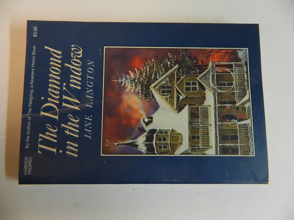 The Diamond In The Window (The Hall Family Chronicles),Used
