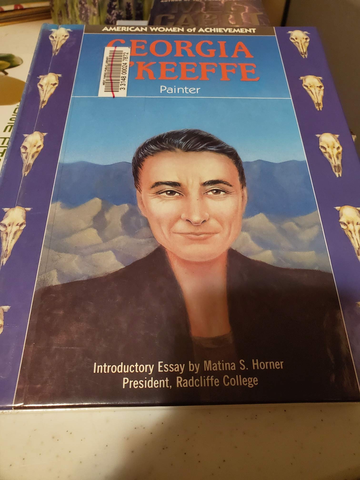Georgia O'Keefe: Painter (Women of Achievement),Used