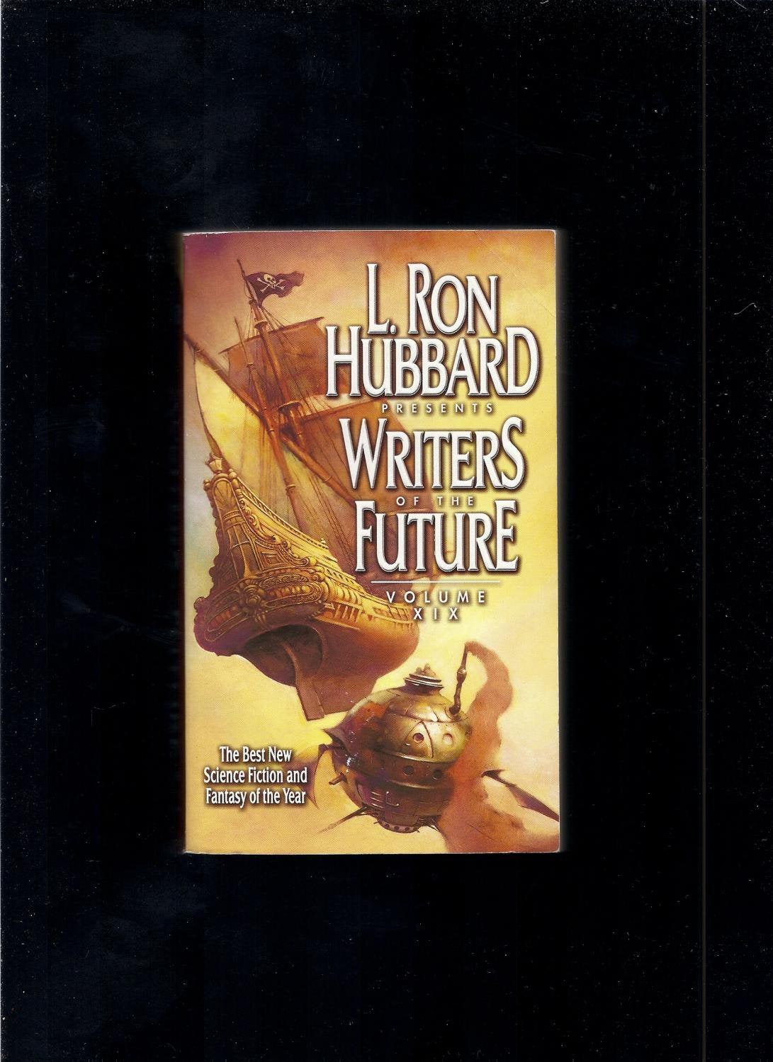 L. Ron Hubbard Presents Writers of the Future Volume 19,Used