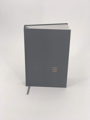 A Tale of Two Cities (Seasons Edition  Winter),Used