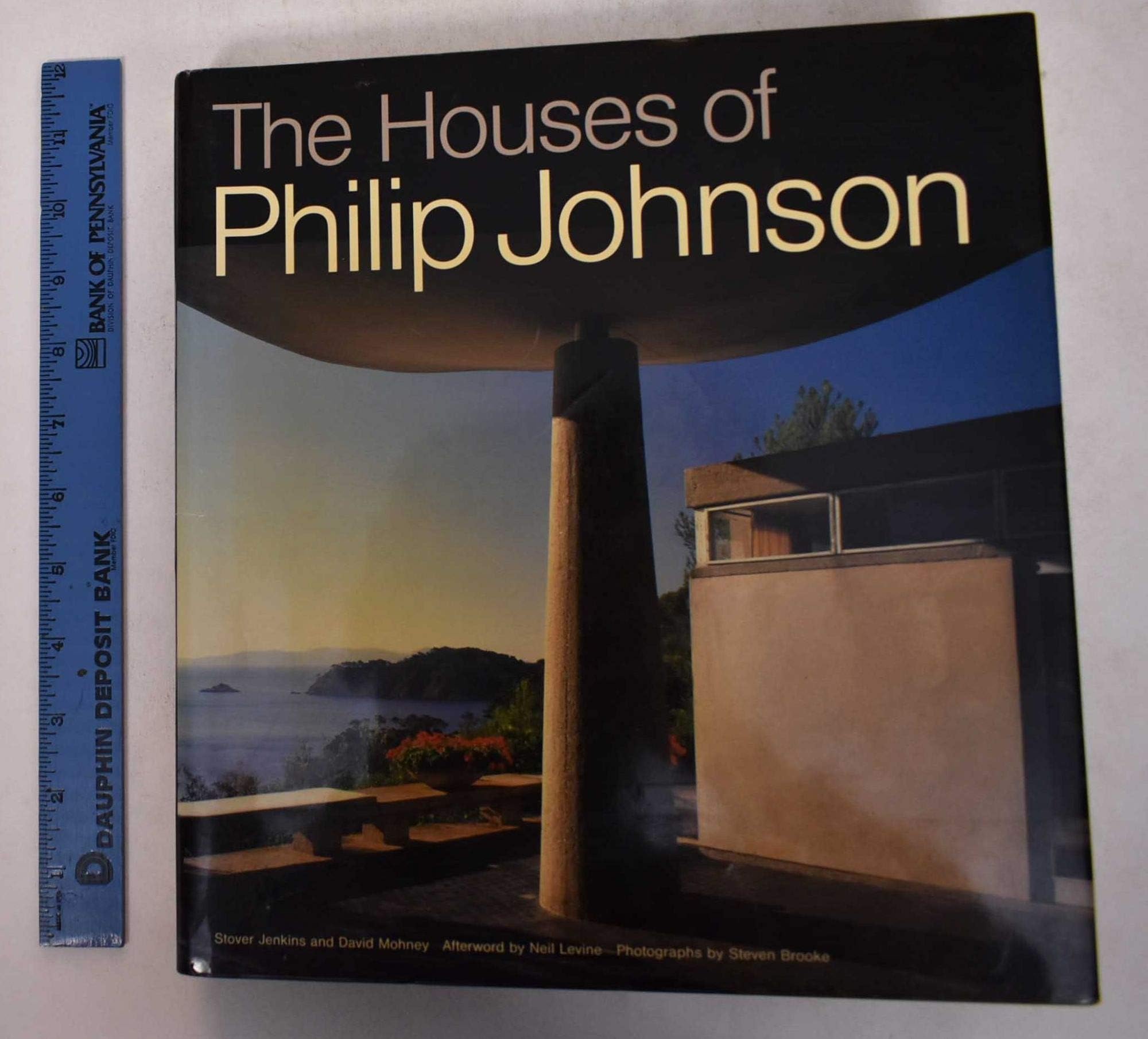 The Houses of Philip Johnson,Used