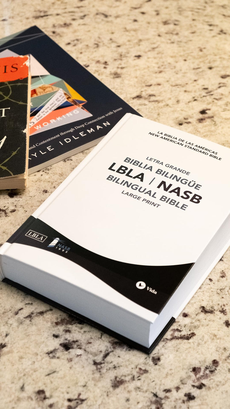NASB/LBLA, Bilingual Bible, Hardcover / NASB/LBLA, Biblia Bilinge, Tapa dura (Spanish Edition),Used