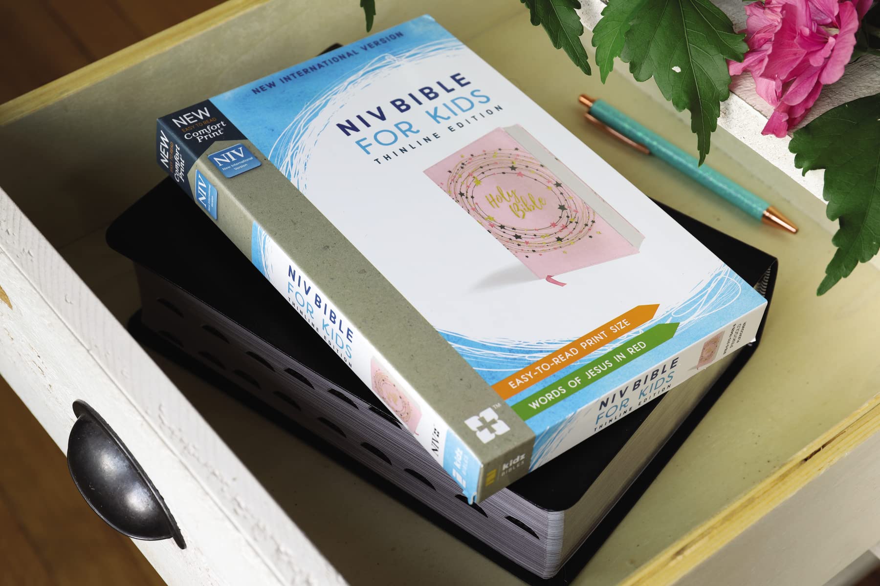 NIV, Bible for Kids, Flexcover, Pink/Gold, Red Letter, Comfort Print: Thinline Edition,Used