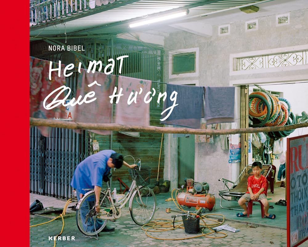 Nora Bibel: Que Huong,Used