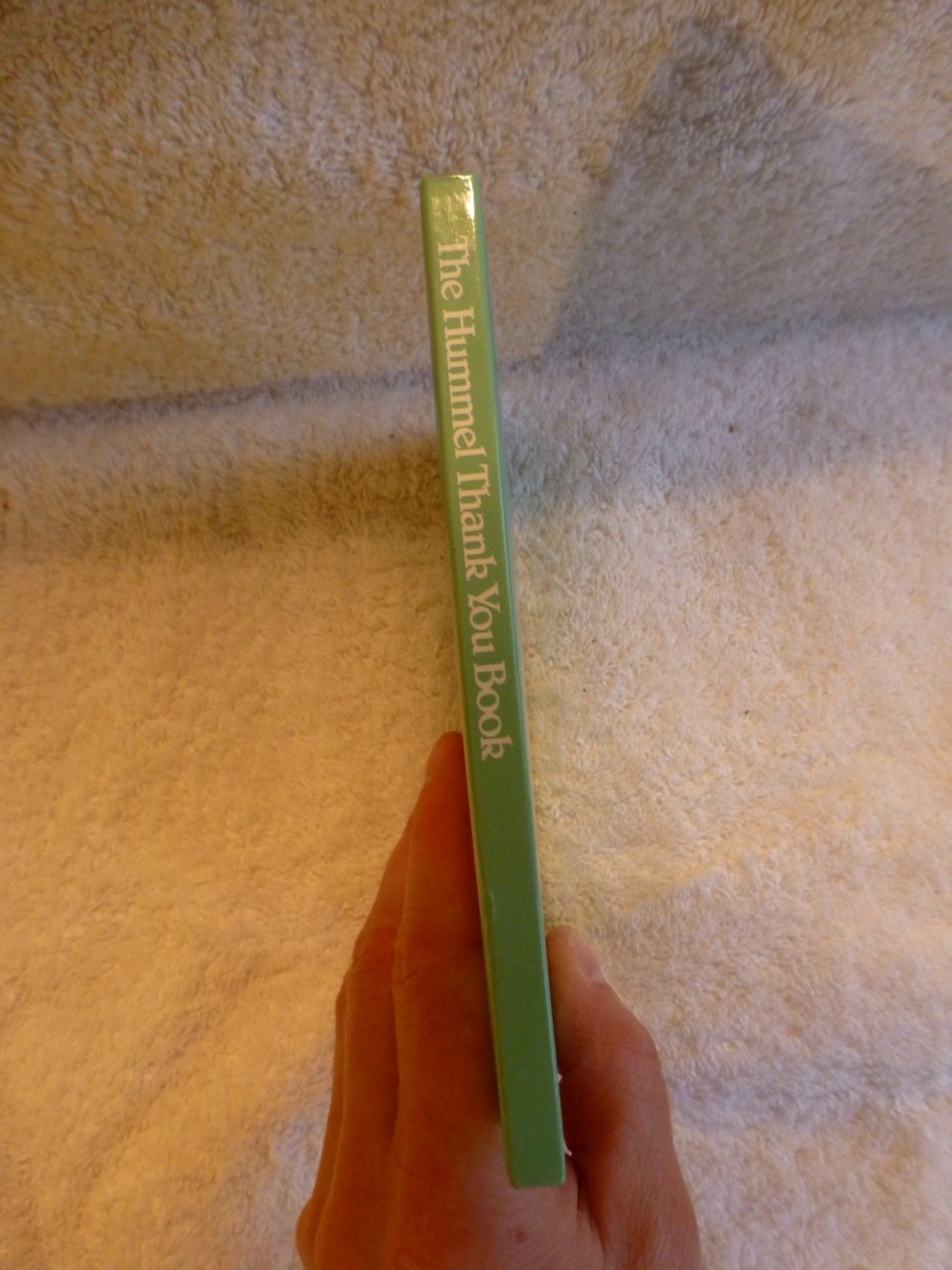 The Hummel thank you book: With authentic Hummel pictures,Used