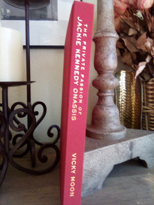 The Private Passion of Jackie Kennedy Onassis: Portrait of a Rider,Used