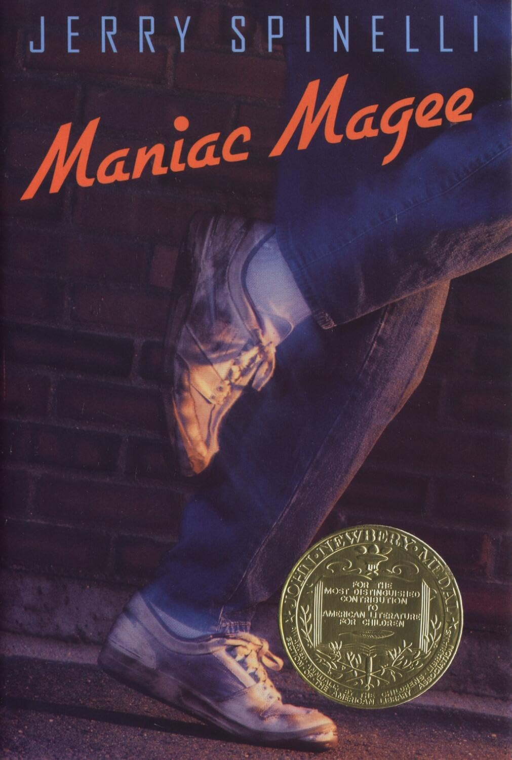 Maniac Magee (Newbery Medal Winner) (Newberry Medal Book),Used