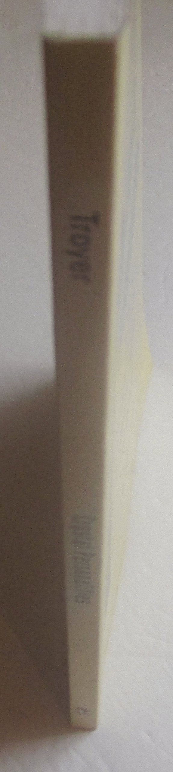 Crystal Personalities: A Quick Reference to Special Forms of Quartz (Crystals and New Age),Used