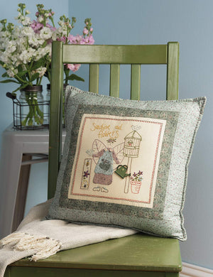 Lynette'S Bestloved Stitcheries: 13 Cottagestyle Projects You'Ll Adore