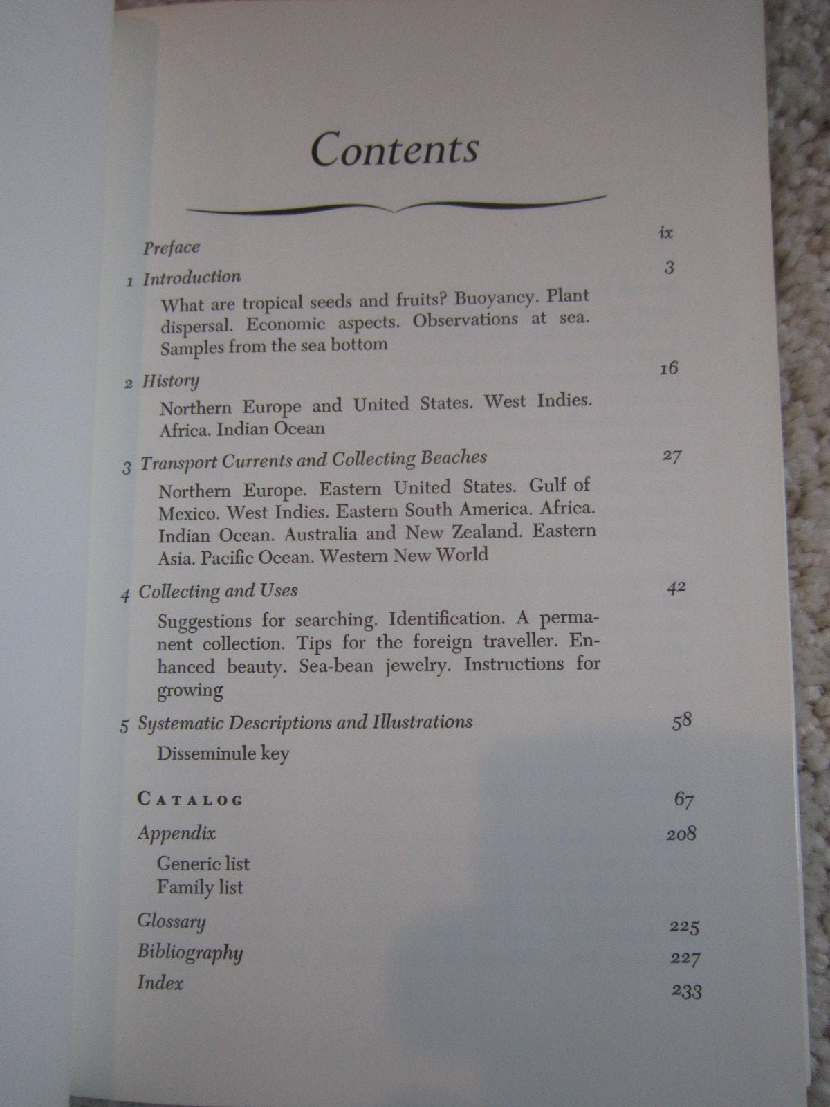 World guide to tropical drift seeds and fruits,Used