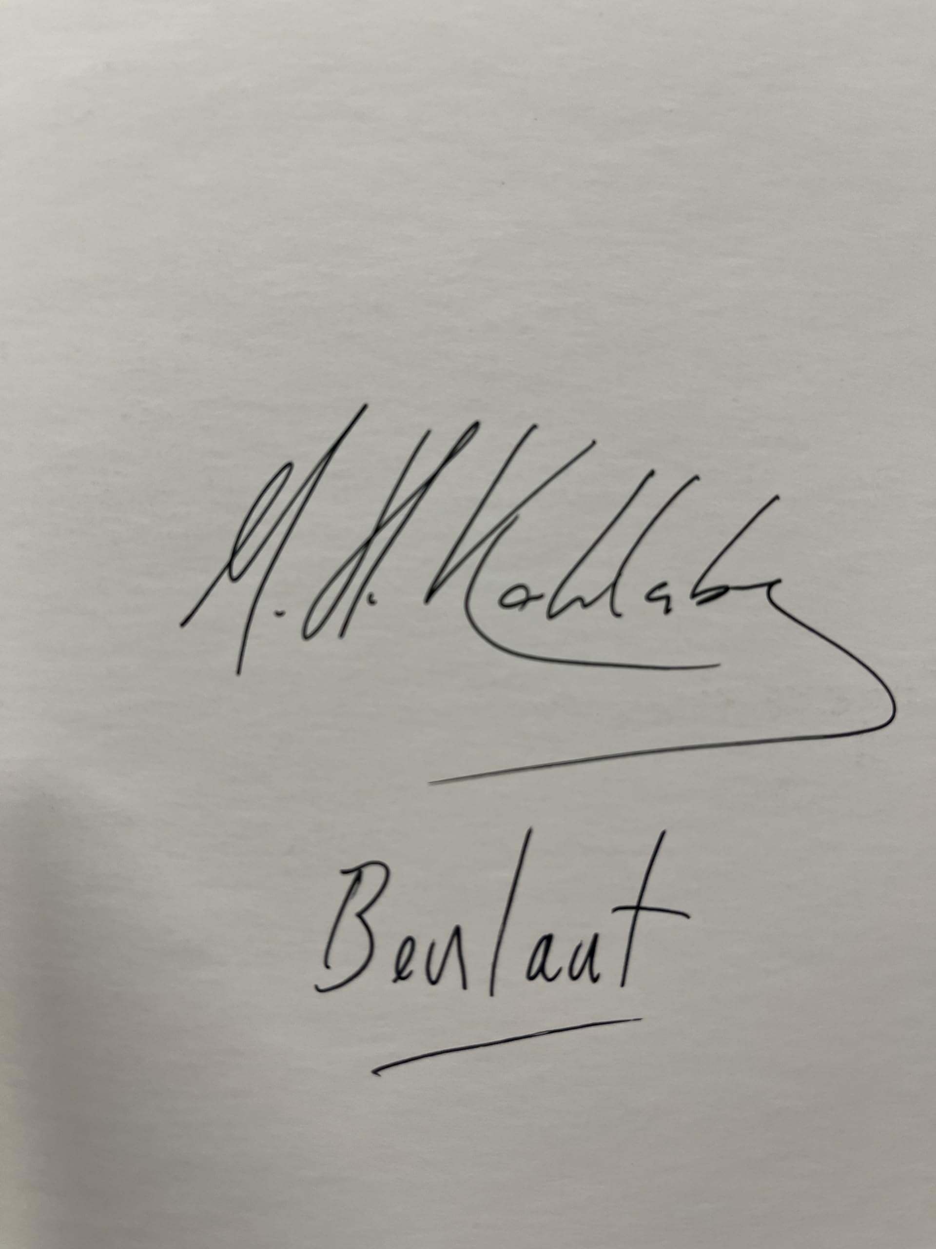 Walk in Beauty: The Navajo and Their Blankets,Used