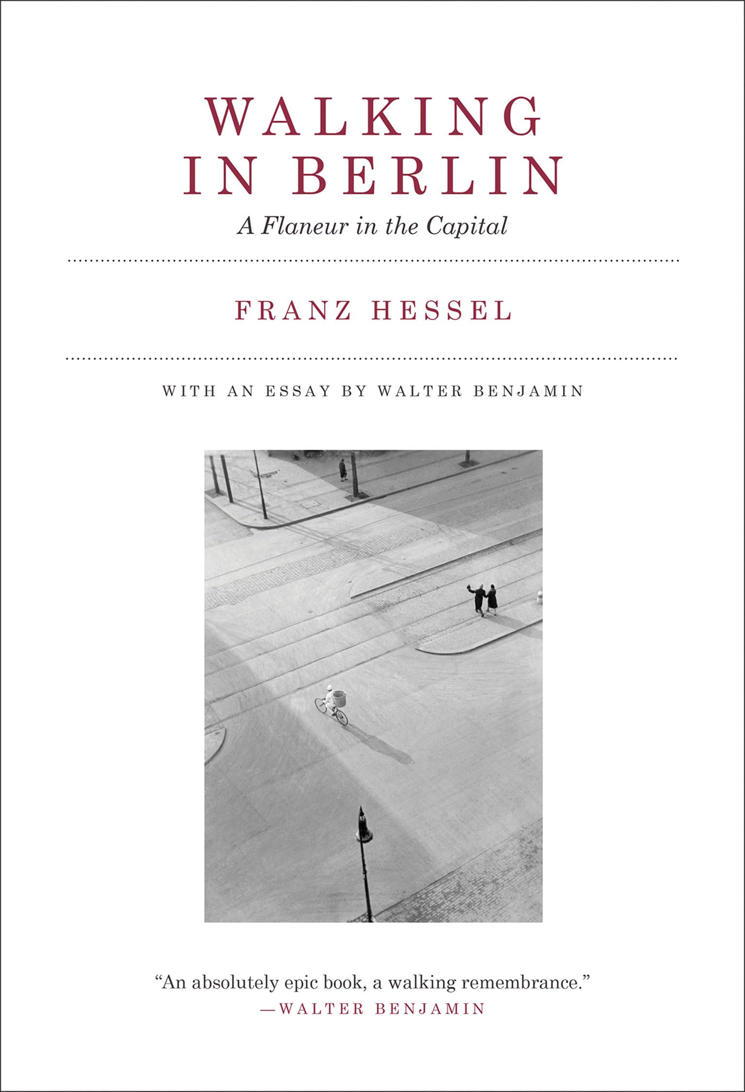 Walking in Berlin: A Flaneur in the Capital (Mit Press),Used
