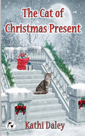 The Cat of Christmas Present (Whales and Tails Mystery),Used
