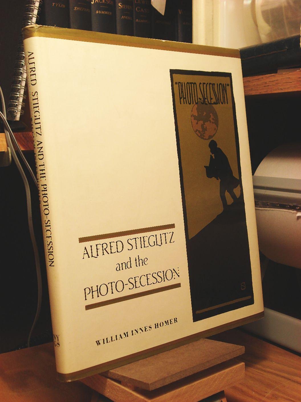 Alfred Stieglitz and the PhotoSecession,Used