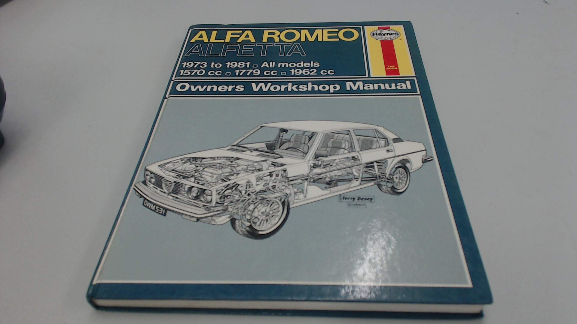 Haynes Alfa Romeo Sedan & Coupe Owners Workshop Manual: 19731980 (Haynes Owners Workshop Manuals),Used