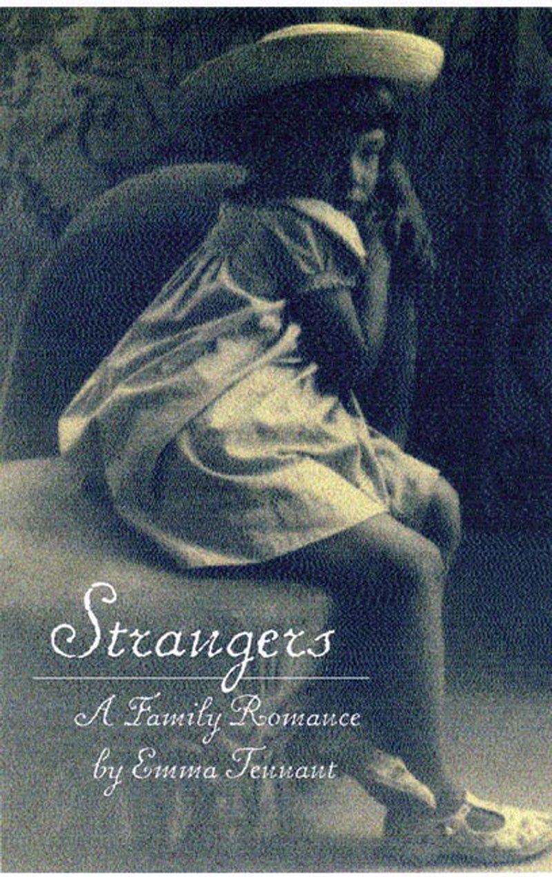 Strangers : A Family Romance,Used