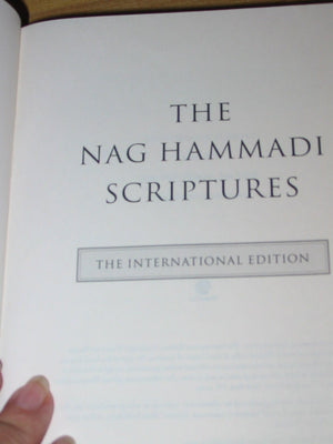 The Nag Hammadi Scriptures: The International Edition,Used