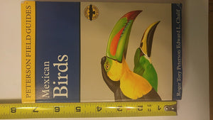 A Field Guide to Mexican Birds: Mexico, Guatemala, Belize, El Salvador (Peterson Field Guide),Used