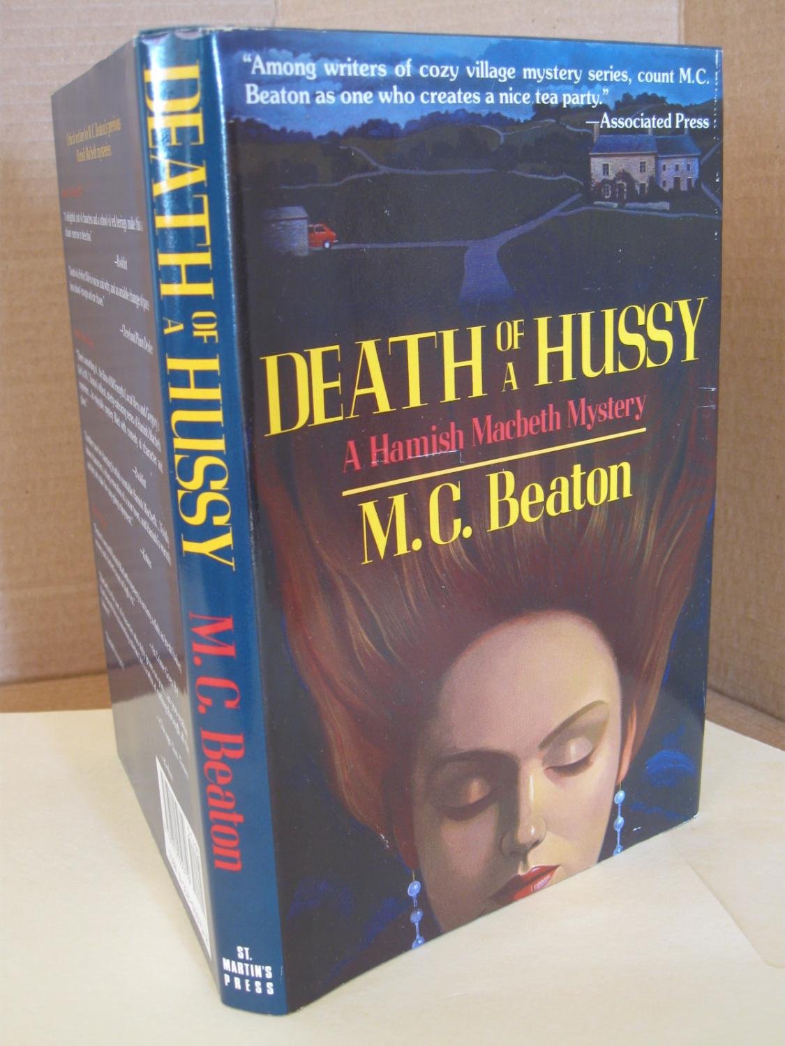 Death Of A Hussy (Hamish Macbeth Mysteries, No. 5)