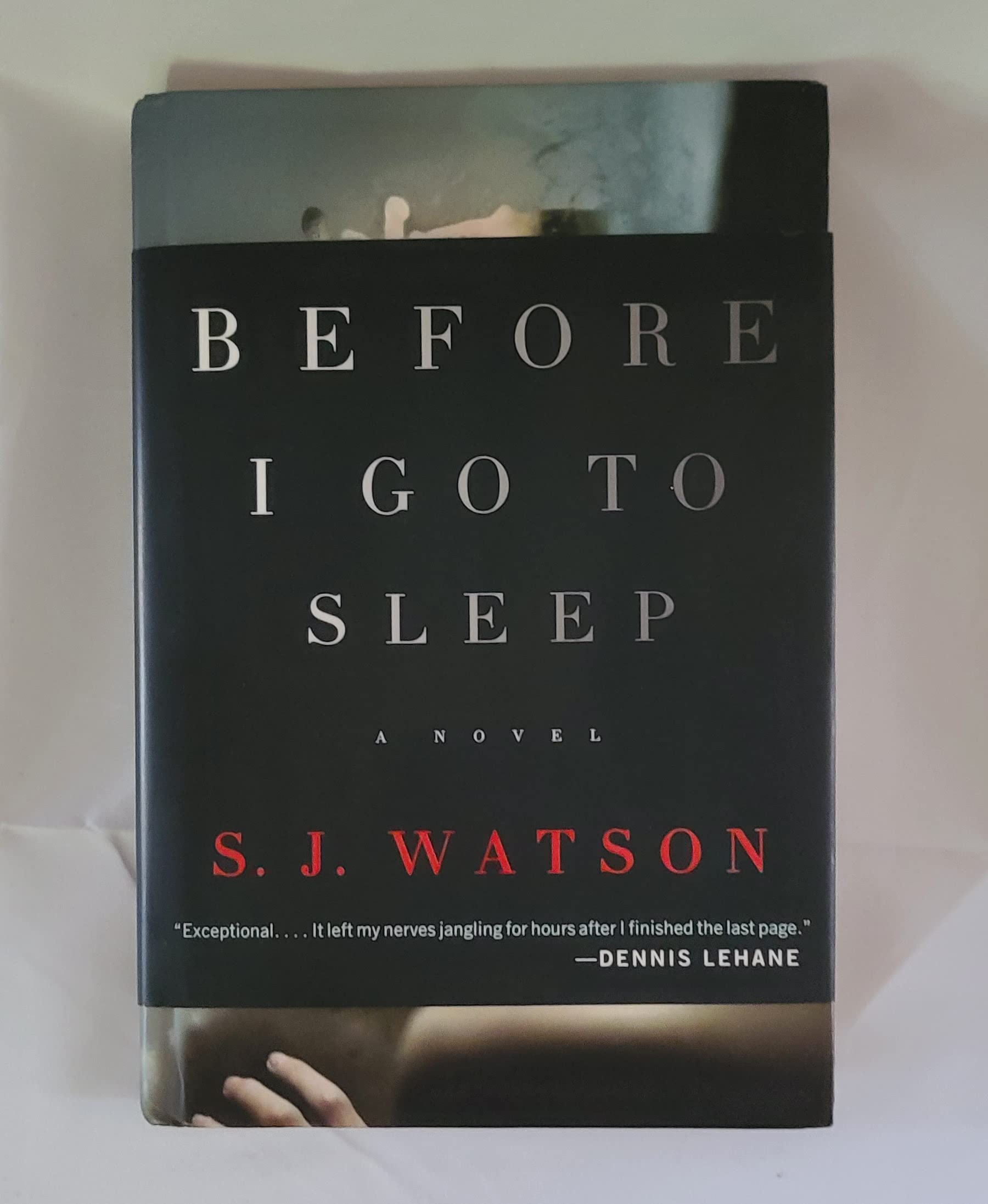 Before I Go to Sleep: A Novel,Used