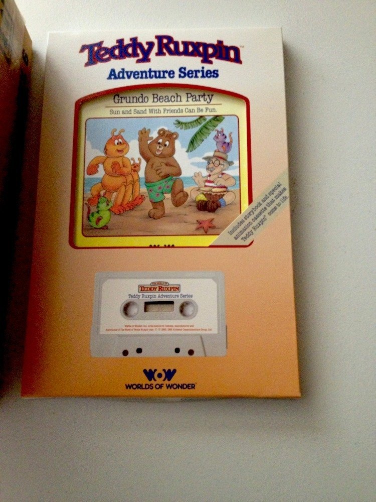 Grundo Beach Party: Sun and Sand with Friends Can be Fun (World of Teddy Ruxpin),Used