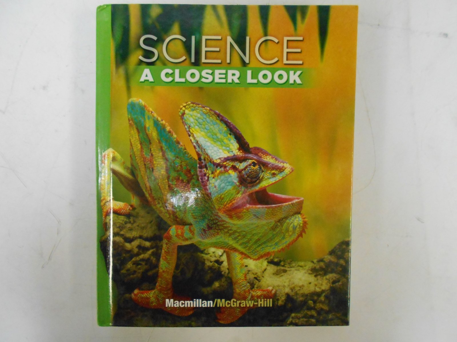 Science, Grade 4: A Closer Look,Used
