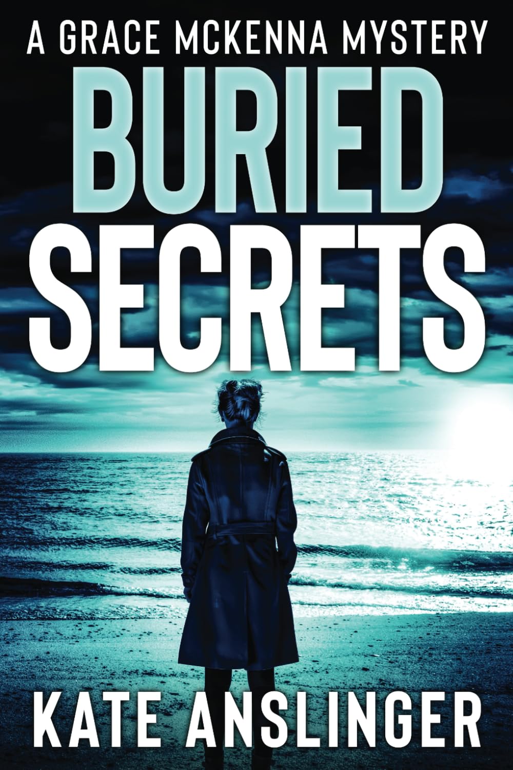 Buried Secrets: A McKenna Mystery Novel (McKenna Mystery Series),Used