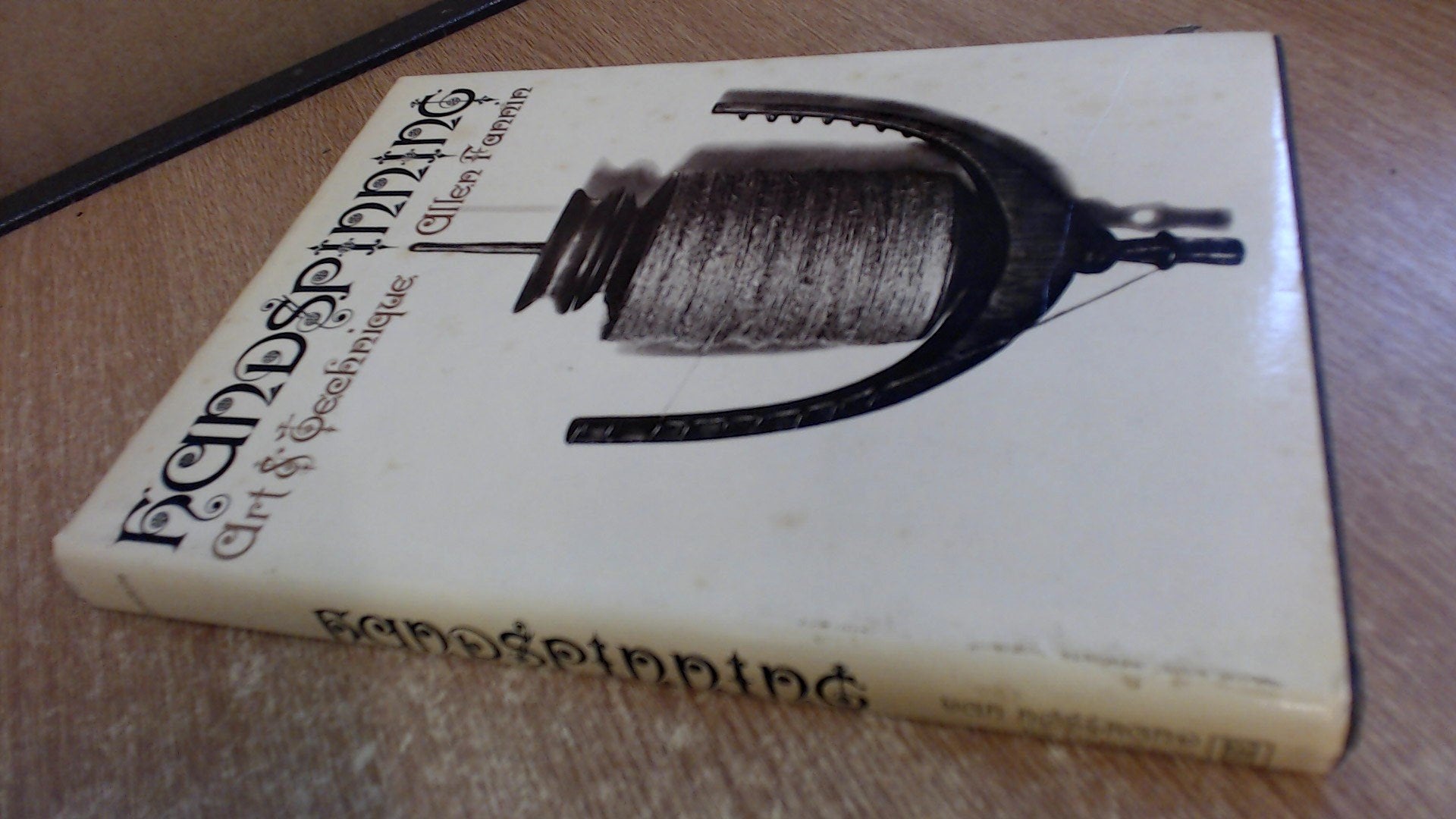 Handspinning: Art And Technique-new,New