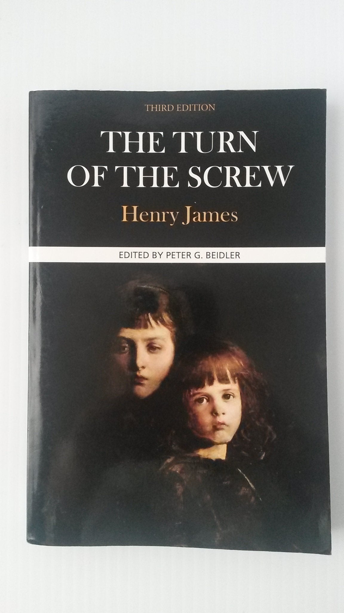 The Turn of the Screw: A Case Study in Contemporary Criticism (Case Studies in Contemporary Criticism),Used