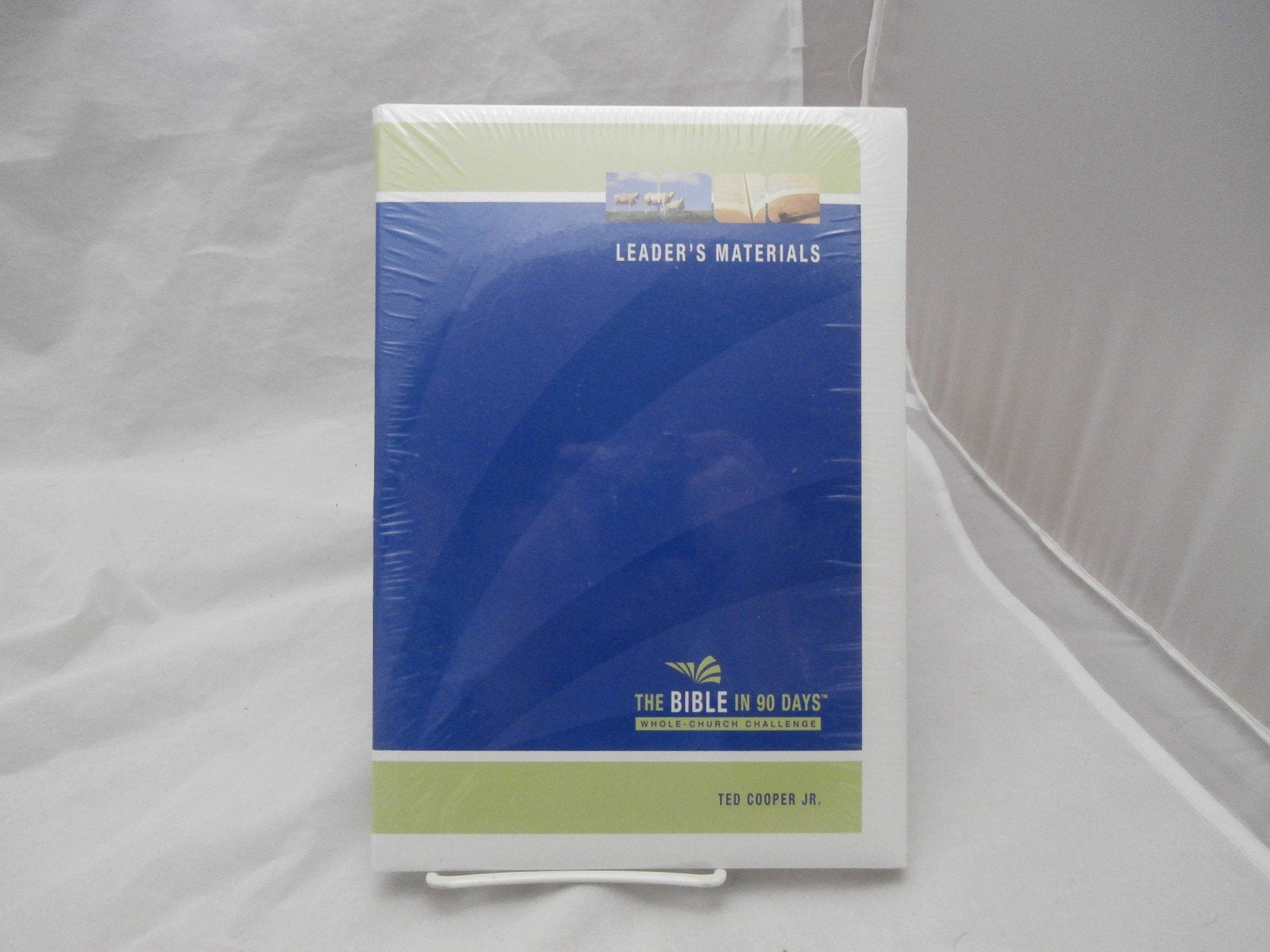 The Bible in 90 Days: WholeChurch Challenge Leader's Pack,Used