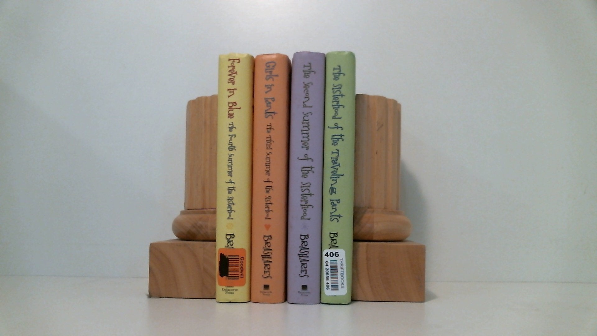 The Sisterhood Of The Traveling Pants: The Complete Collection