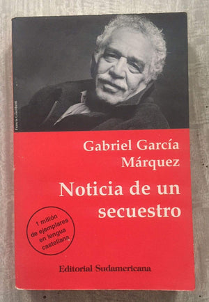 Noticia De Un Secuestro / News of a Kidnapping,Used
