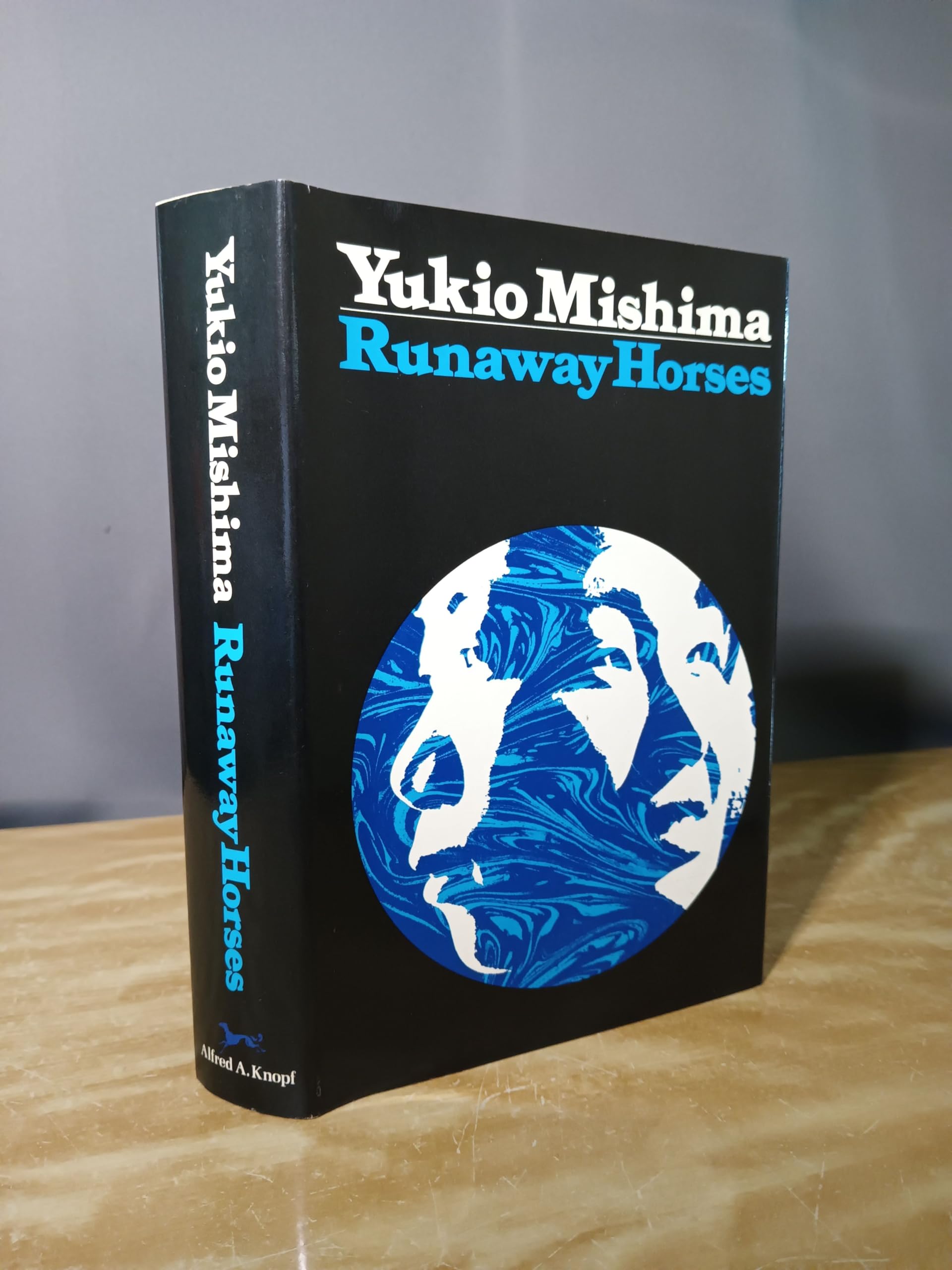 Runaway Horses (Sea Of Fertility),New