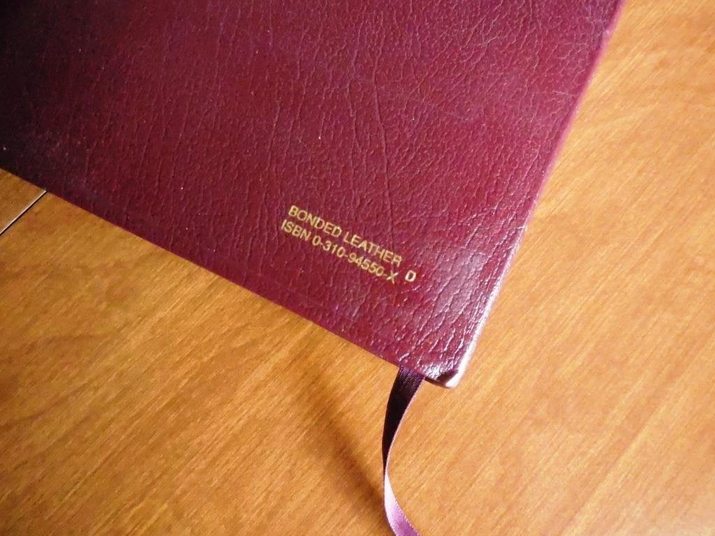 NIV Classic Reference Bible,Used