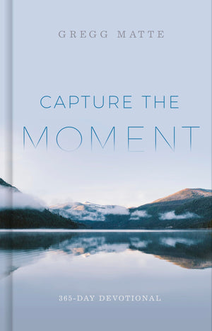 Capture the Moment: 365Day Devotional,Used