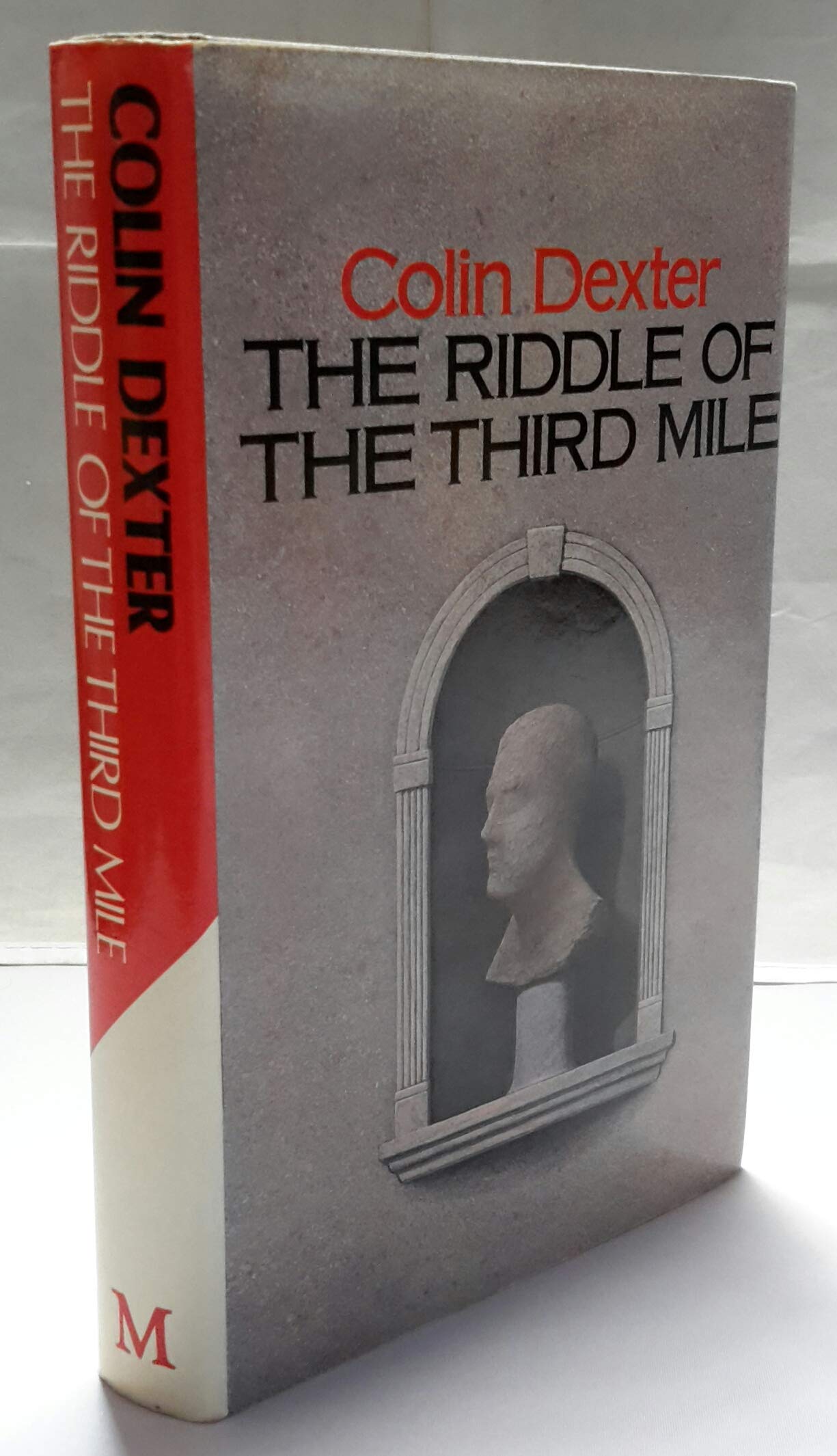 The Riddle Of The Third Mile (An Inspector Morse Mystery),Used