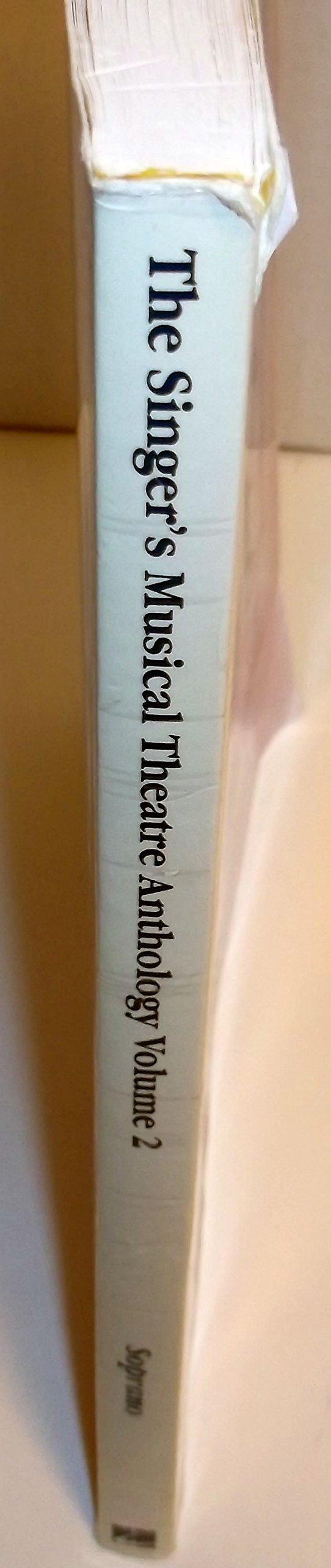 Singers Musical Theatre Anthology Vol. 2: Soprano,Used