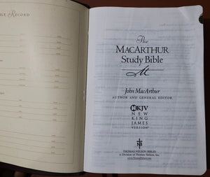 The Macarthur Study Bible ~ New King James Version (NKJV),Used