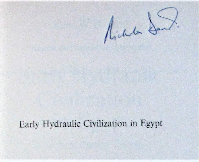 Early Hydraulic Civilization in Egypt: A Study in Cultural Ecology (Prehistoric Archaeology and Ecology),Used
