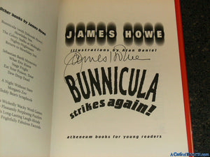 Bunnicula Strikes Again! (Bunnicula And Friends),Used
