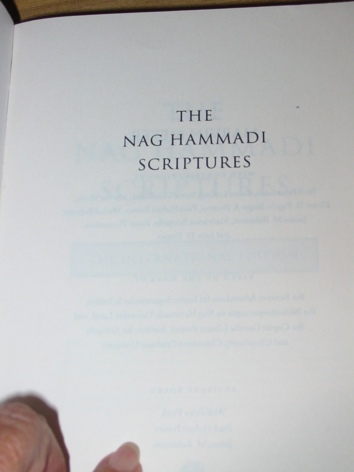 The Nag Hammadi Scriptures: The International Edition,Used